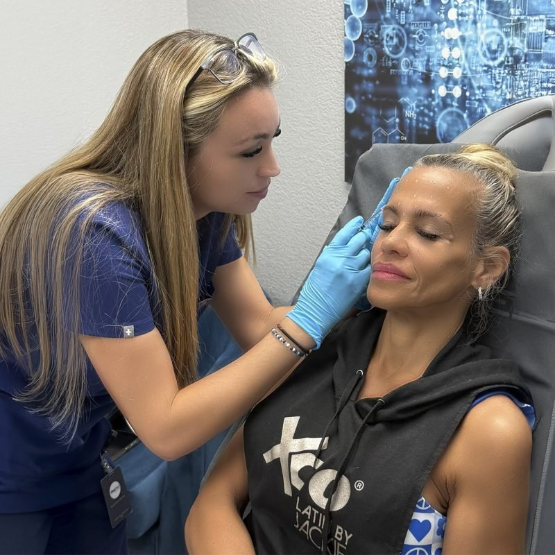 jackie med 2-min